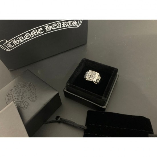 Luxurious Style Ring 2023SS CHROME HEARTS Chrome Hearts Luxurious Style Ring 2023SS CHROME HEARTS Chrome Hearts